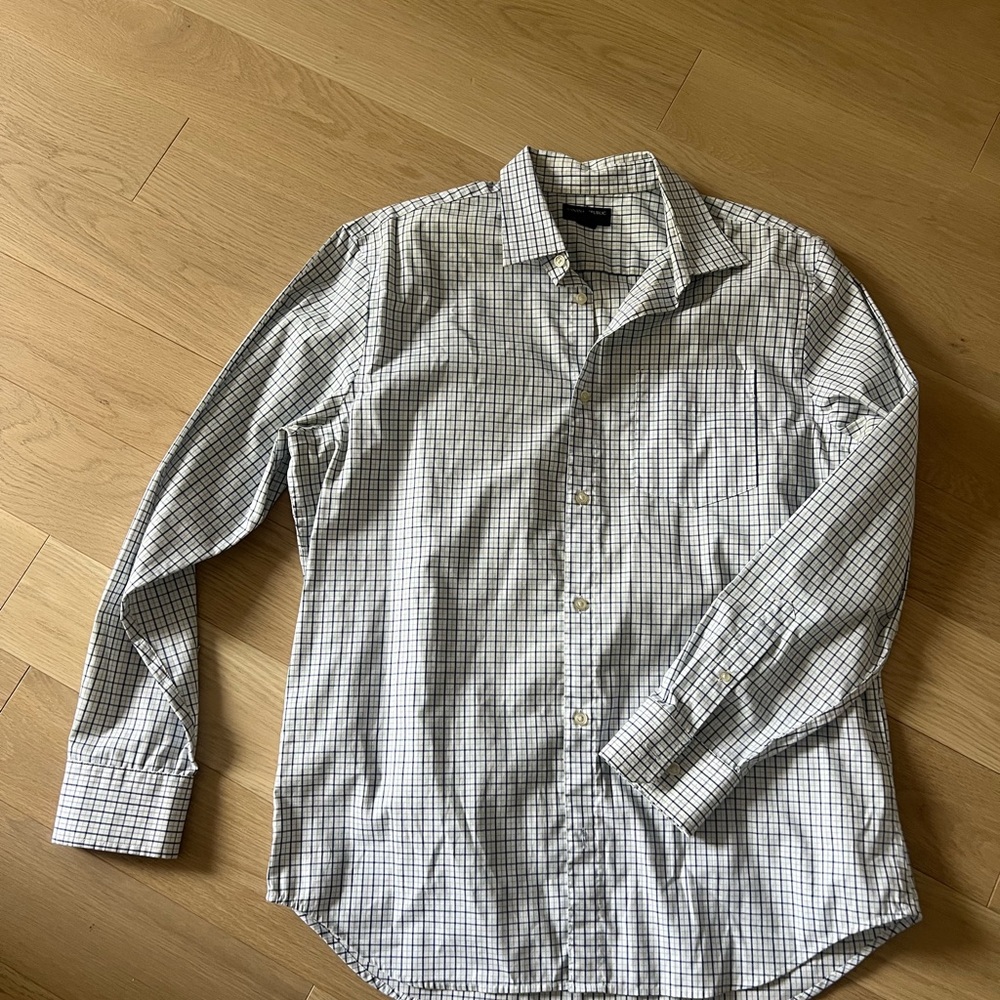 2 Men's Checkered Shirts - Black and White